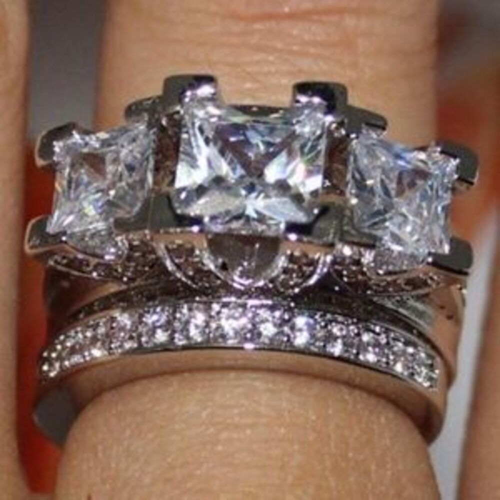 NEW 2PC Princess Cut Diamond Wedding Ring Set